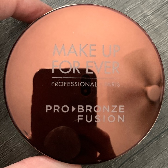 Makeup Forever - Pro Bronze Fusion Sun Kissed Glow Bronzer - Picture 3 of 6